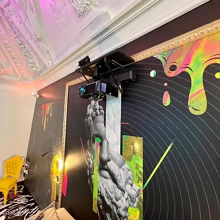 Capsule Art Déco - Jacuzzi - Netflix - Cinéma - Arcade De Jeux&nintendo Switch - 2 - Filet Suspendu Apartamento Valenciennes